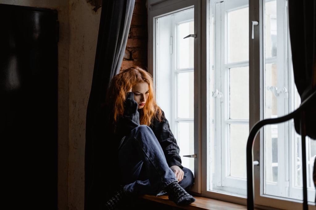 Dealing with Seasonal Depression? You’re not alone, and I’m here to provide guidance on overcoming those depressive episodes and enhancing your mental well-being.
